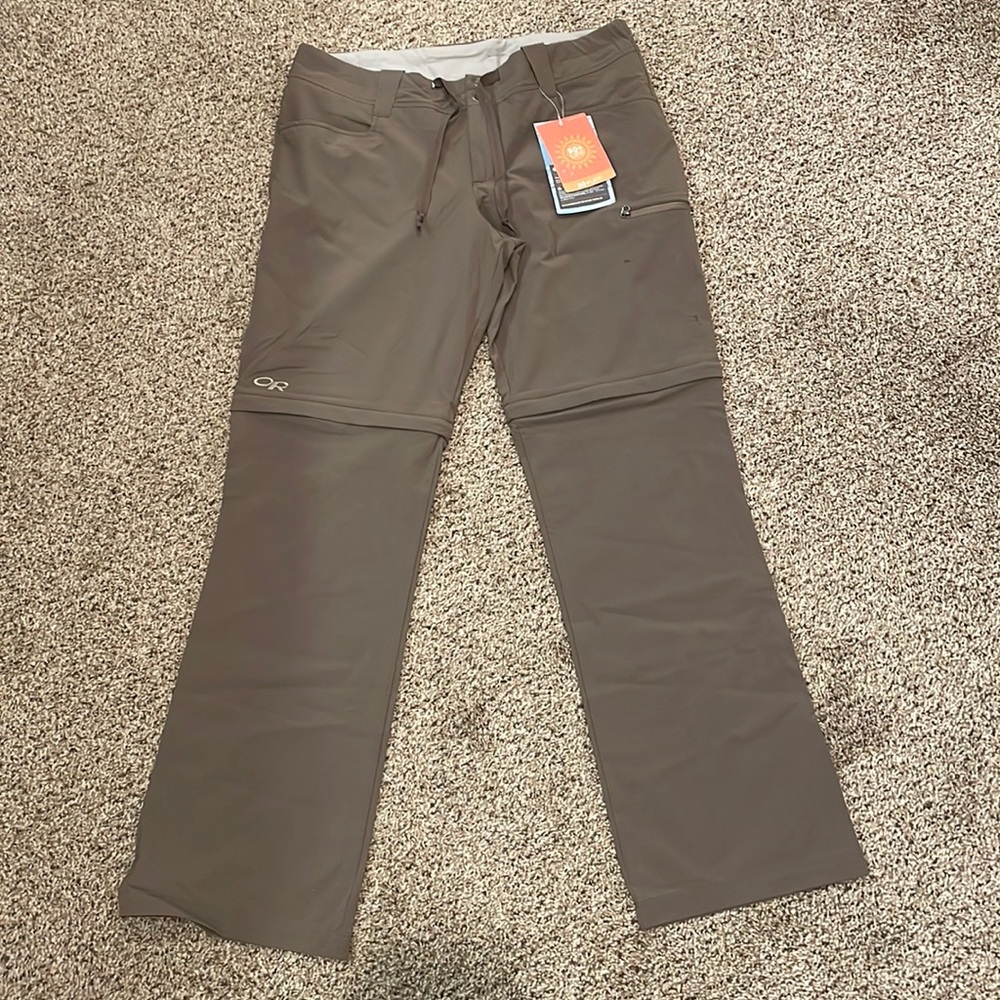NWT Outdoor research Women's Ferrosi Convertible Pants size 10